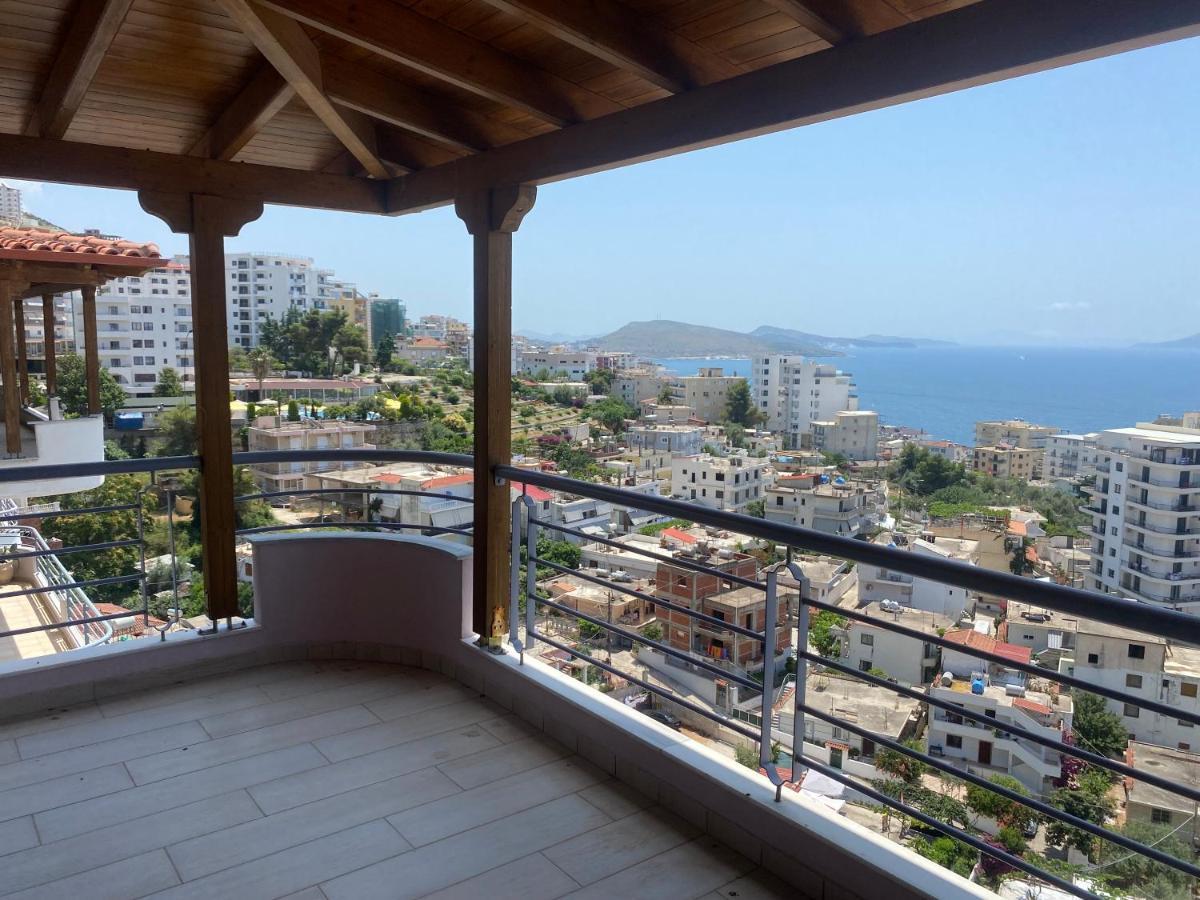 Blue Breeze Attic Apartments Sarandë Exteriör bild
